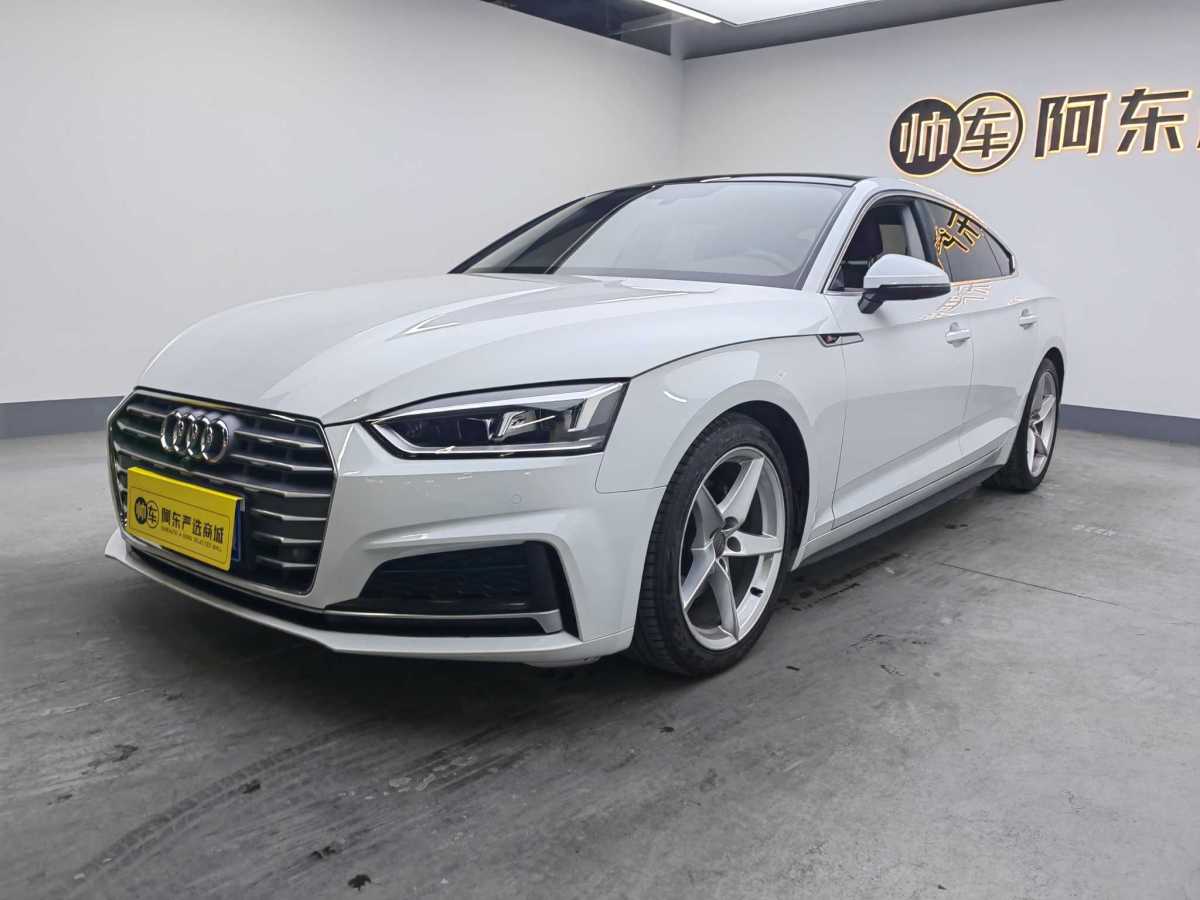 奧迪 奧迪A5  2019款 Sportback 40 TFSI 時(shí)尚型圖片