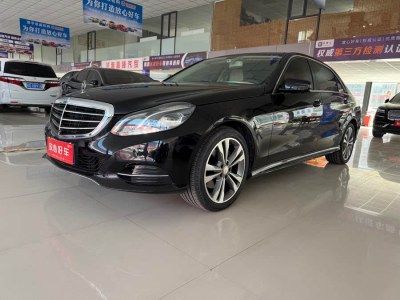 2015年10月 奔馳 奔馳E級(jí) 改款 E 260 L 運(yùn)動(dòng)型圖片