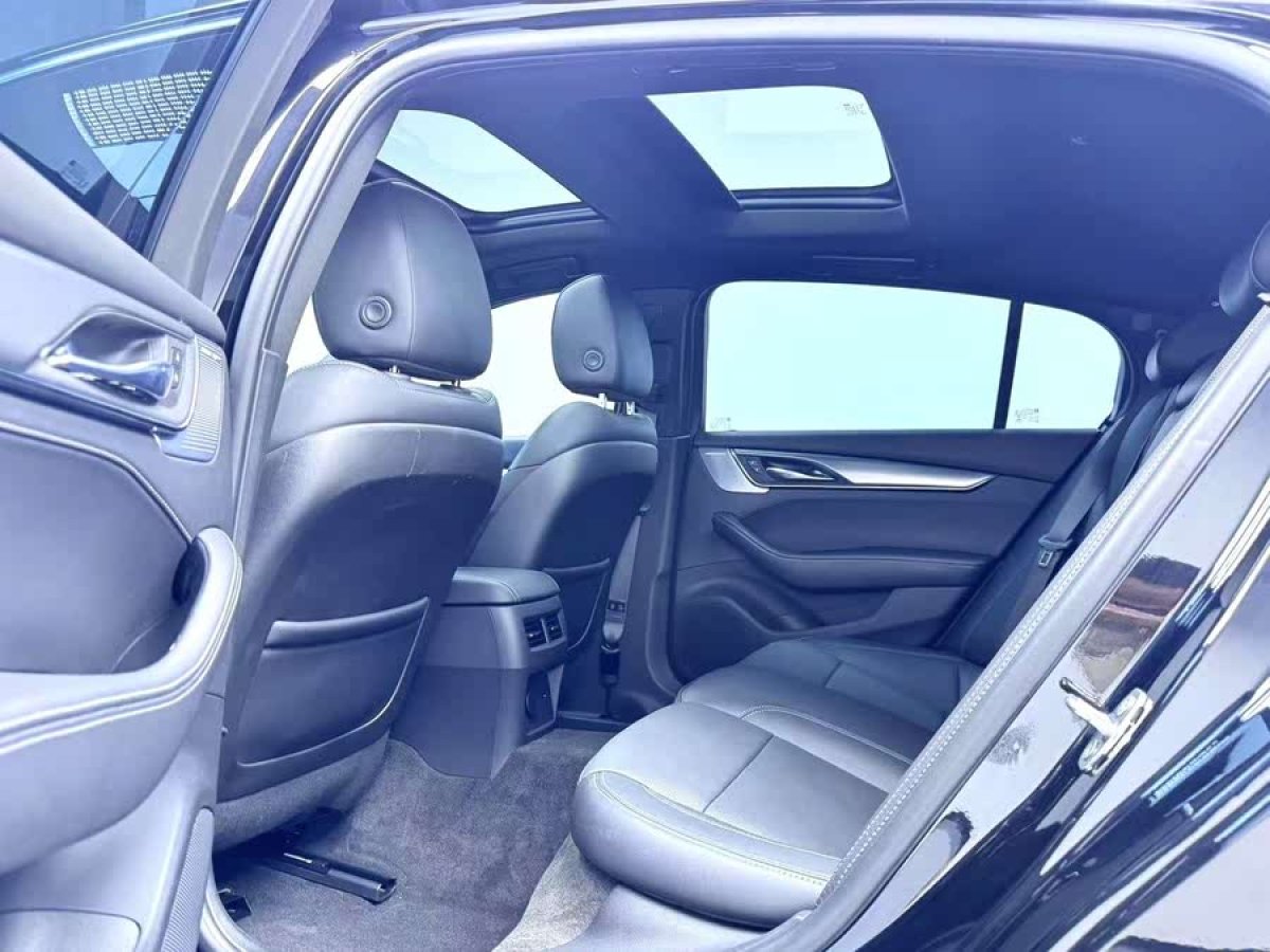 凱迪拉克 CT5  2022款 28T 尊貴型圖片