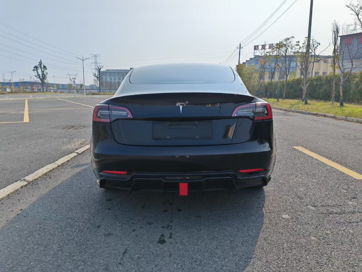 特斯拉 Model Y  2022款 改款 后輪驅(qū)動(dòng)版圖片