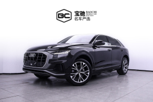 奥迪Q8 奥迪 55 TFSI 豪华动感型