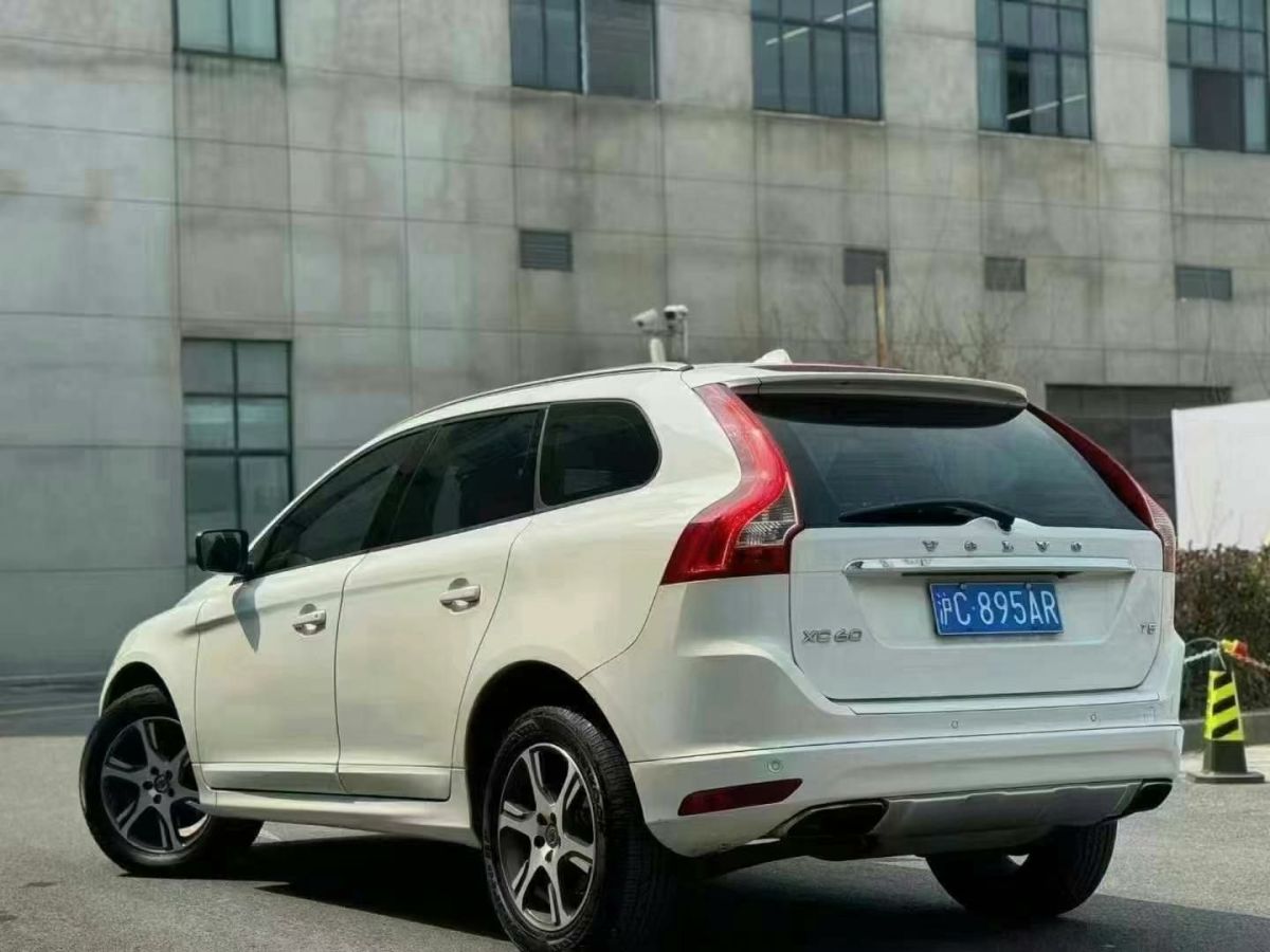 沃爾沃 XC60  2014款 2.0T T5 個性運動版(改款)圖片