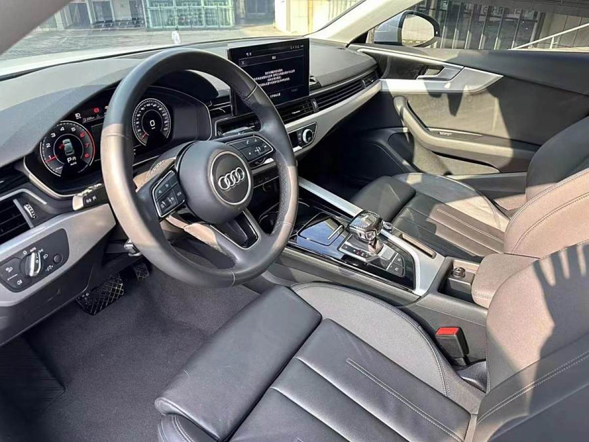 奧迪 奧迪A5  2023款 Sportback 40 TFSI 時(shí)尚動(dòng)感型圖片