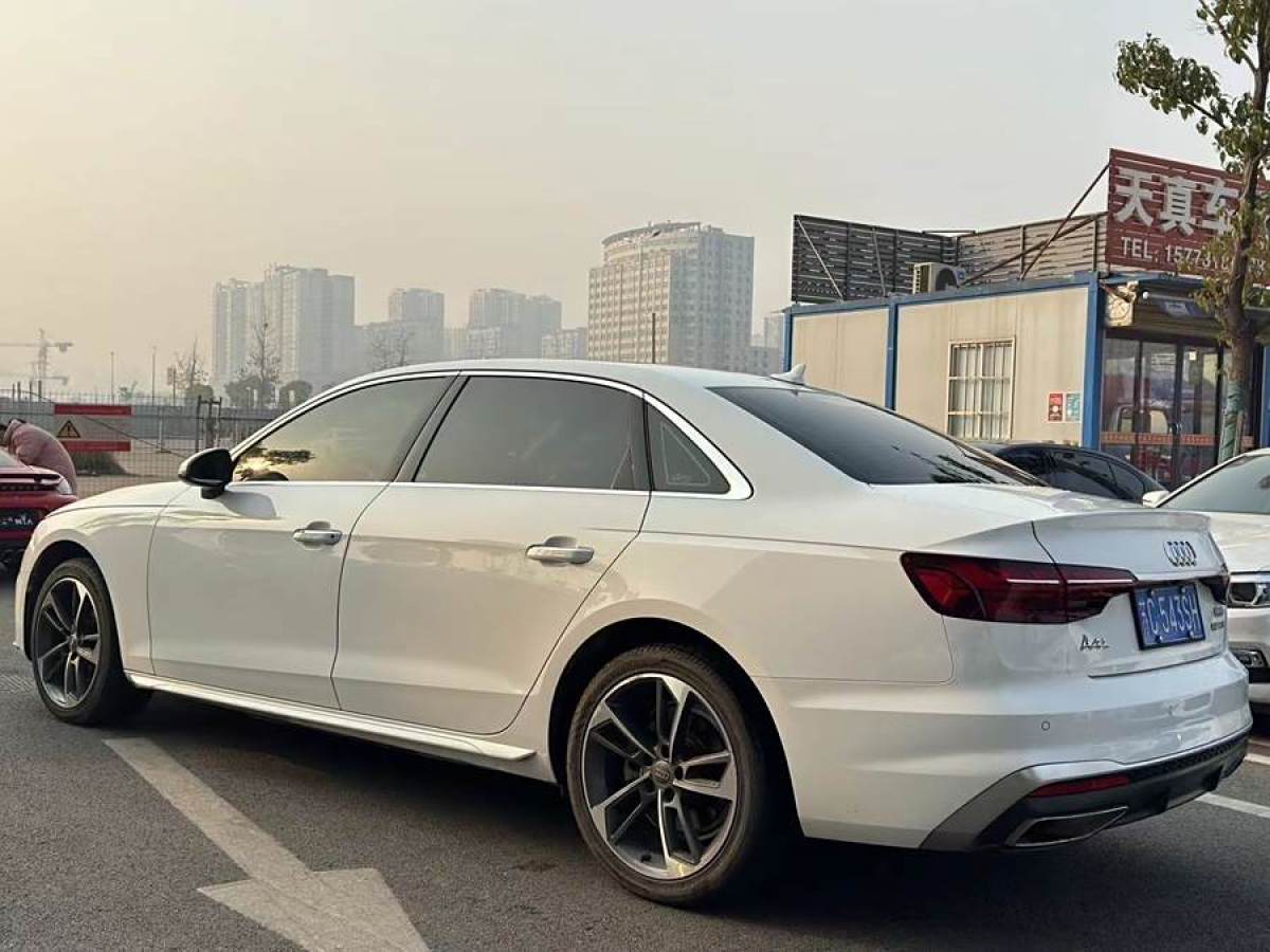 奧迪 奧迪A4L  2020款 40 TFSI 時(shí)尚動(dòng)感型圖片