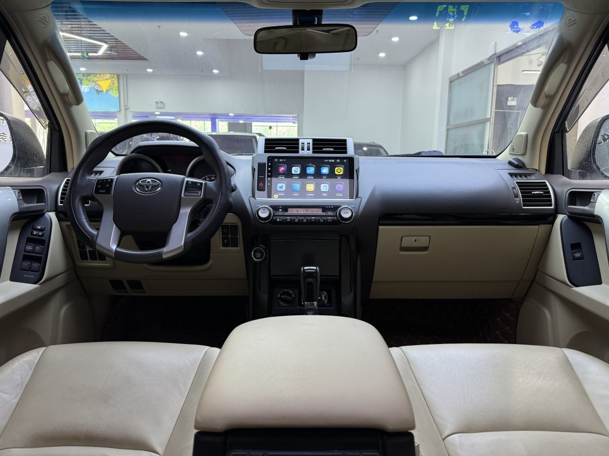 2016年11月丰田 普拉多  2016款 2.7L 自动豪华版