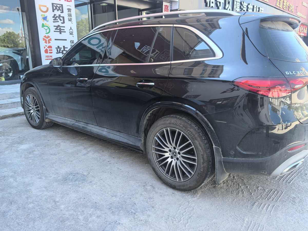 奔馳 奔馳GLC  2023款 改款 GLC 300 L 4MATIC 動感型 5座圖片