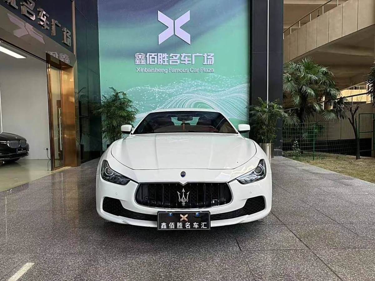 瑪莎拉蒂 Ghibli  2014款 3.0T 標(biāo)準(zhǔn)版圖片