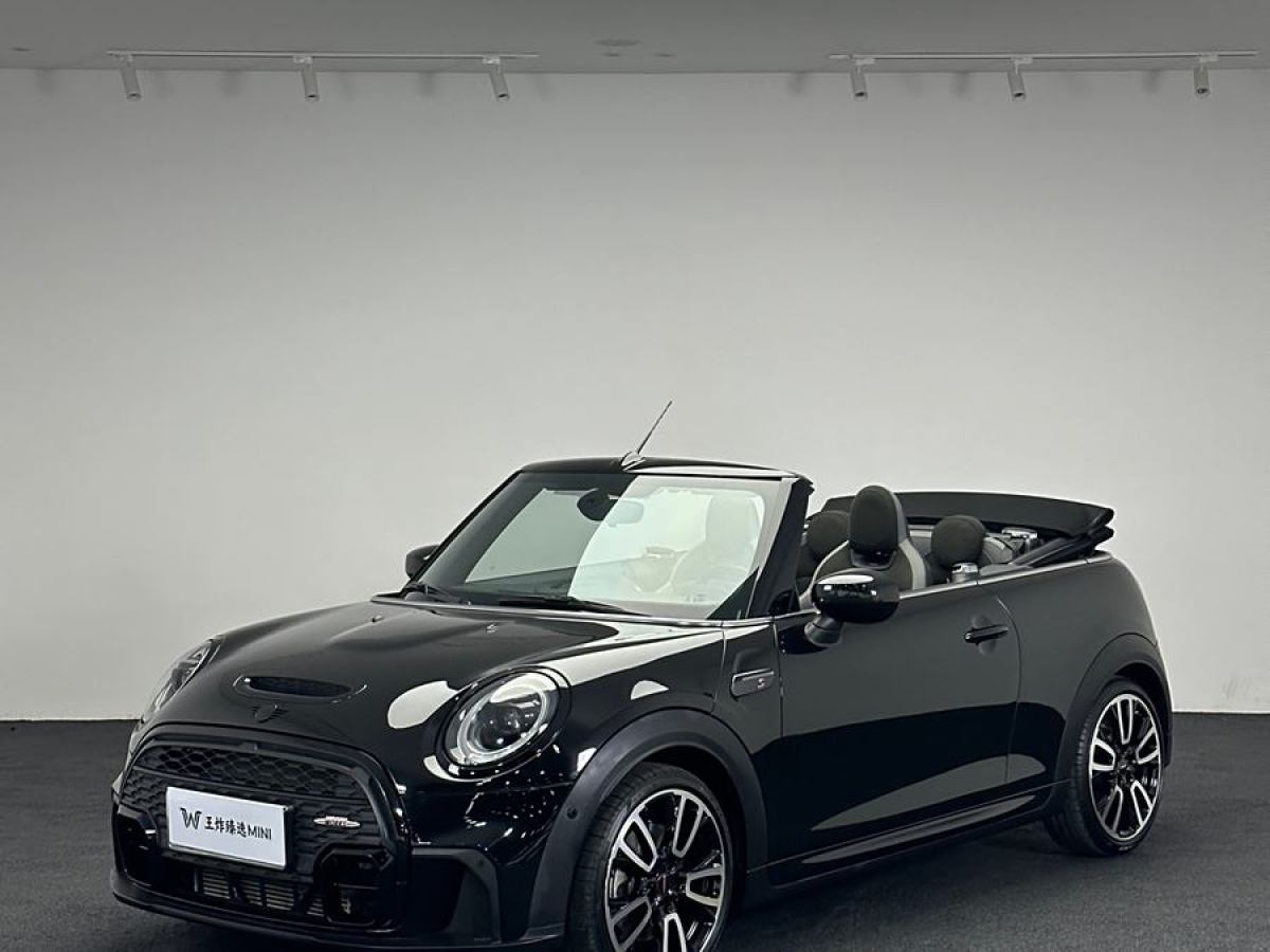 MINI MINI  2022款 2.0T COOPER S CABRIO 黑標(biāo)特別版圖片