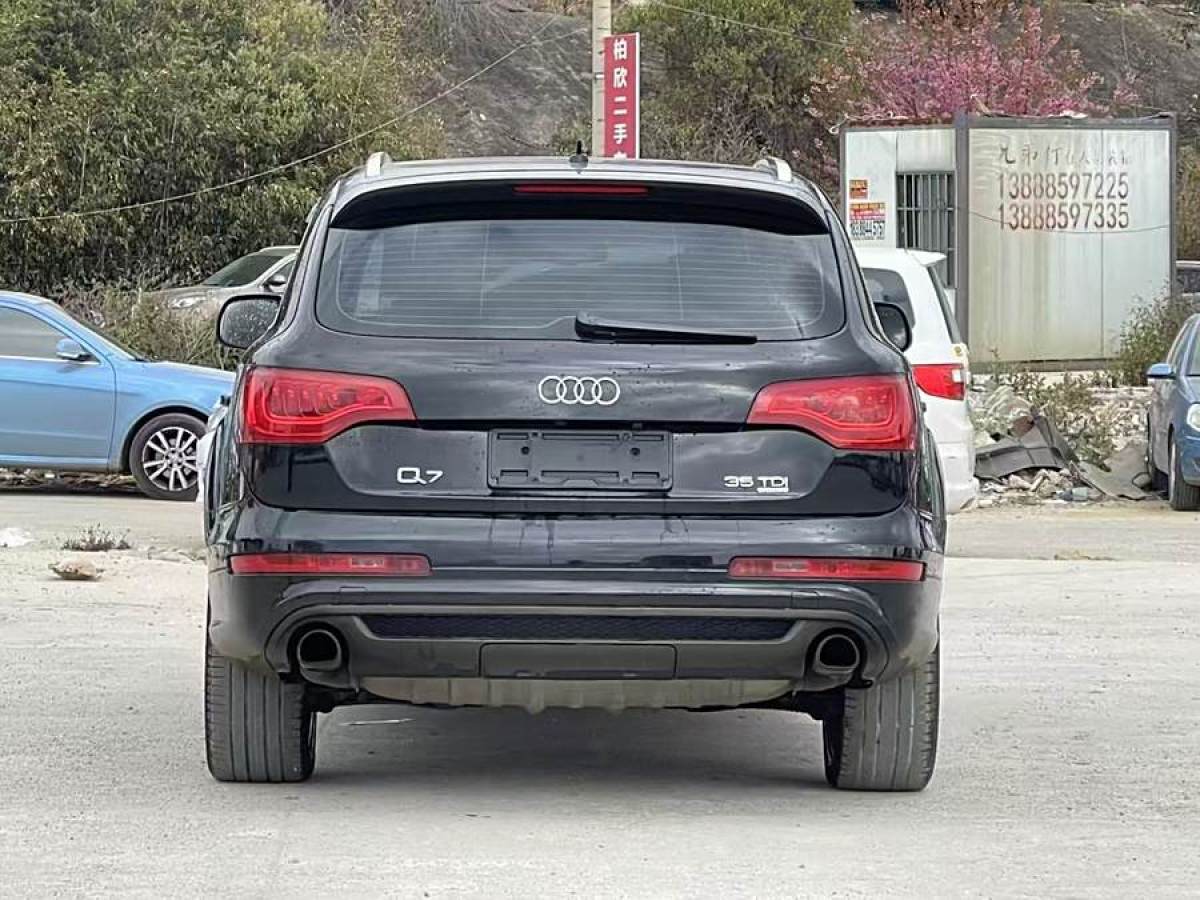 奧迪 奧迪Q7  2014款 35 TDI 運(yùn)動(dòng)型圖片