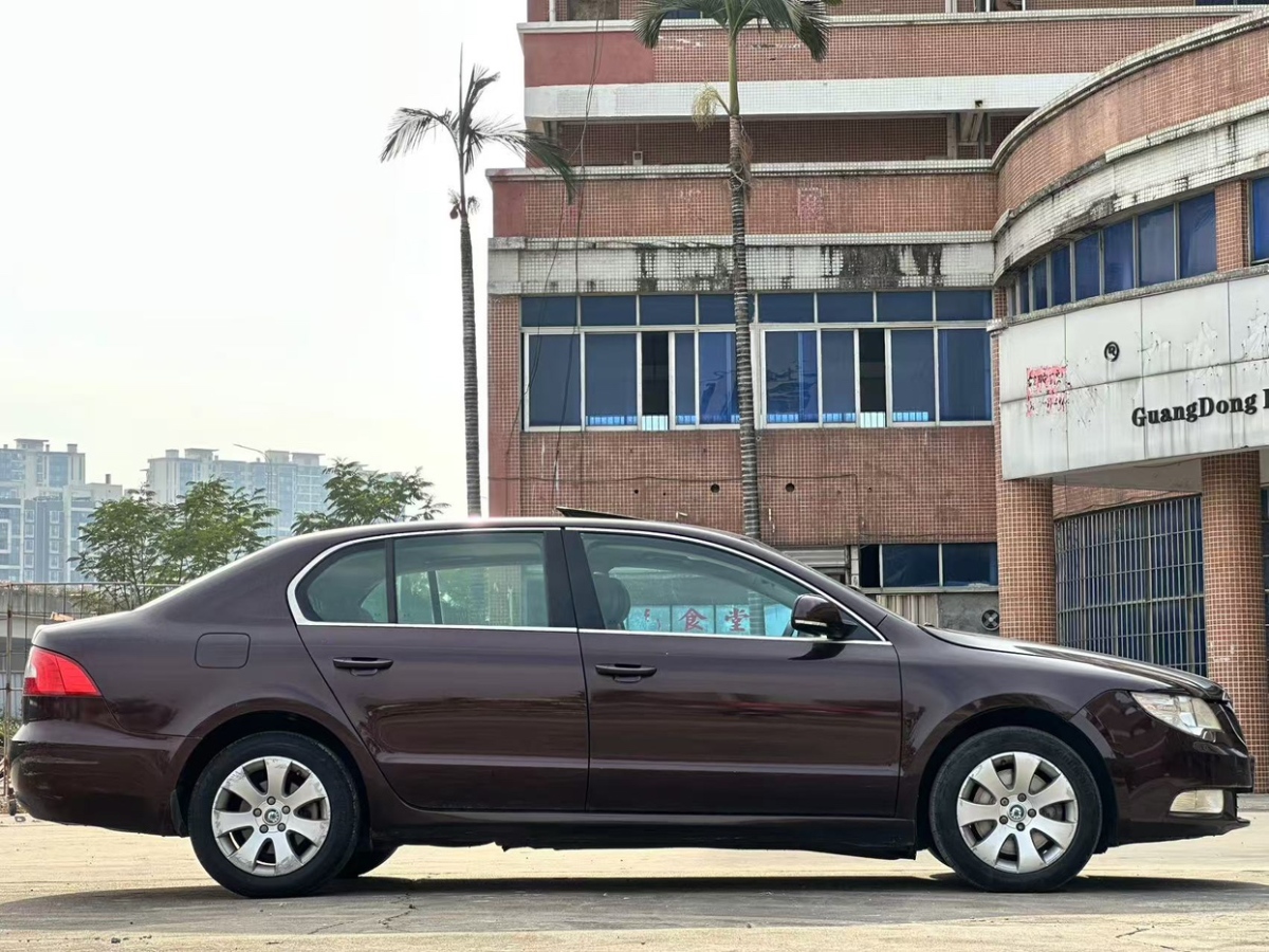 斯柯達 昊銳  2009款 1.8TSI 自動優(yōu)雅版圖片