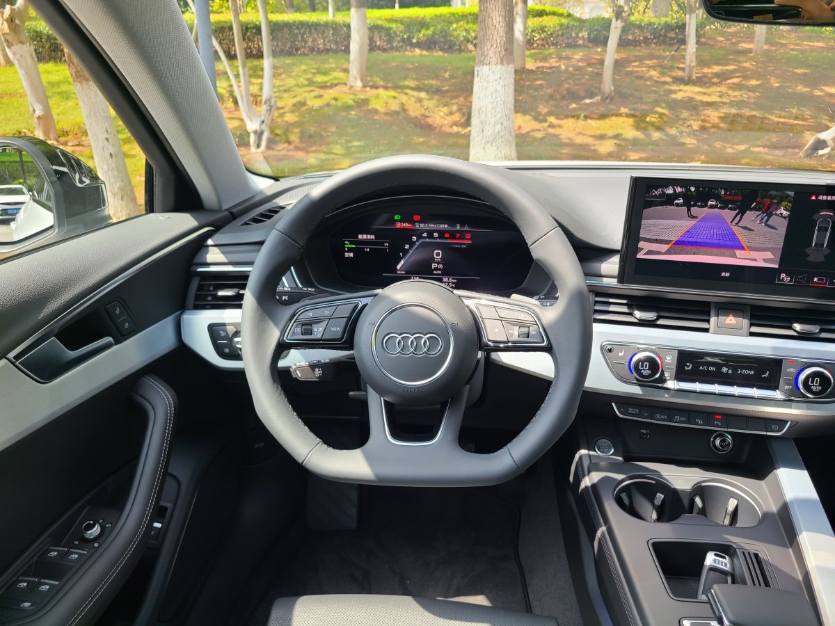 奧迪 奧迪A4L  2023款 40 TFSI 豪華動感型圖片