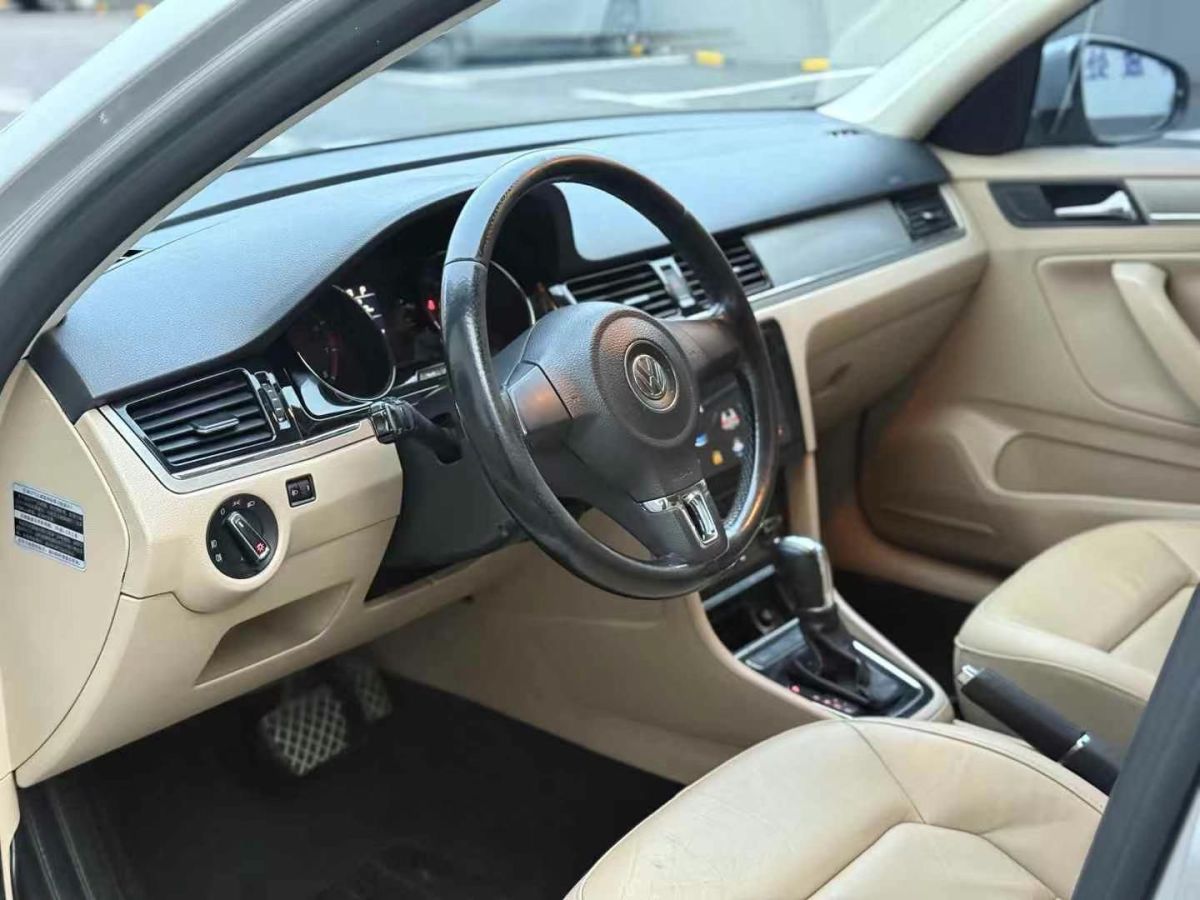 大眾 寶來  2014款 1.4TSI 自動(dòng)Sportline圖片