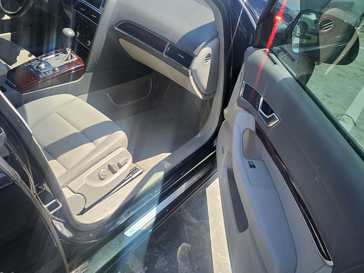 奧迪 奧迪A6L  2011款 2.4L 舒適型圖片