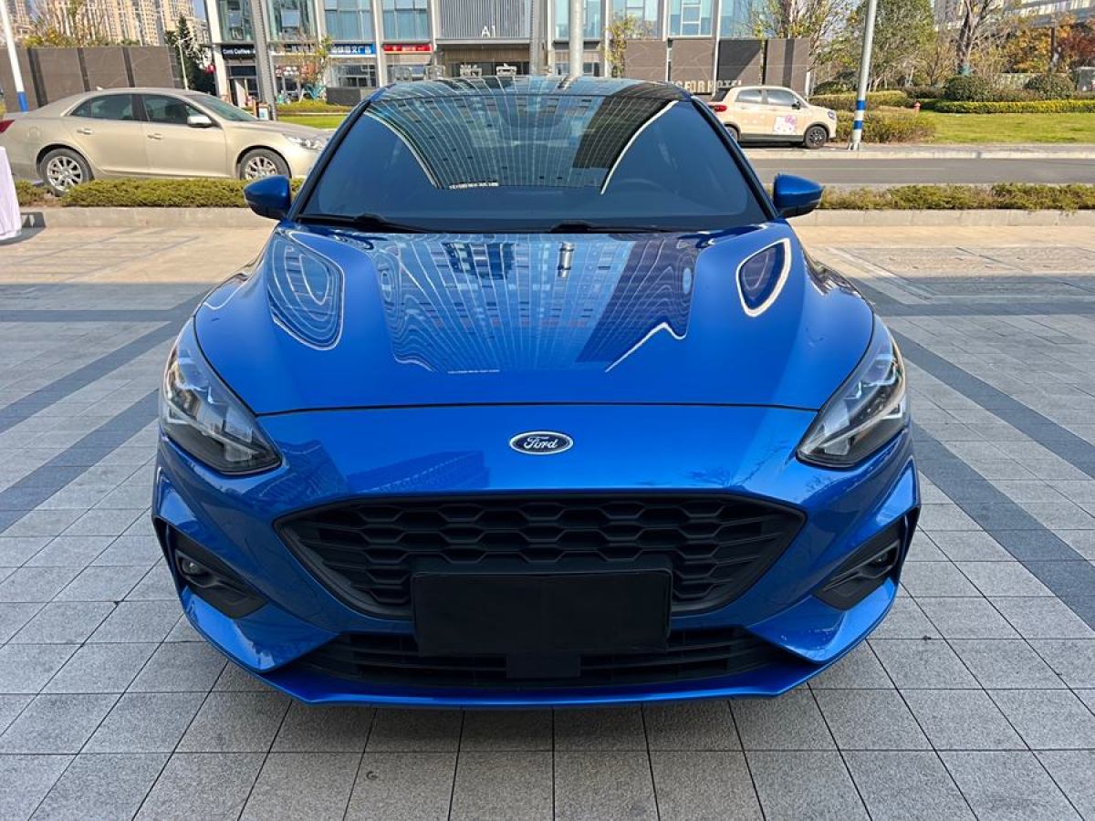 福特 ?？怂? 2019款 三廂 EcoBoost 180 自動ST Line圖片