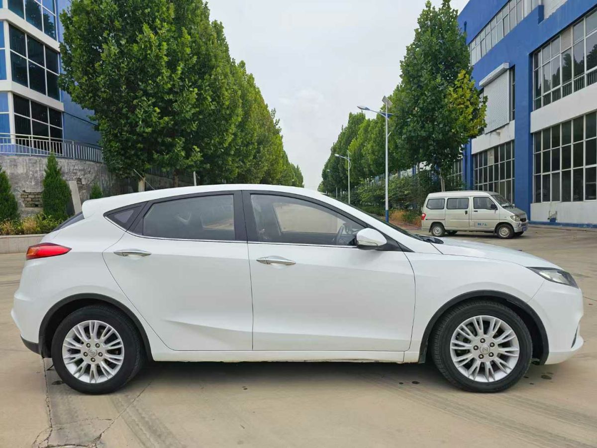 長安 CX20  2014款 1.4L 手動天窗導(dǎo)航版 國IV圖片