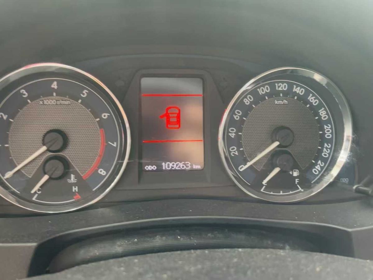 豐田 卡羅拉  2016款 1.6L CVT GL-i炫酷版圖片