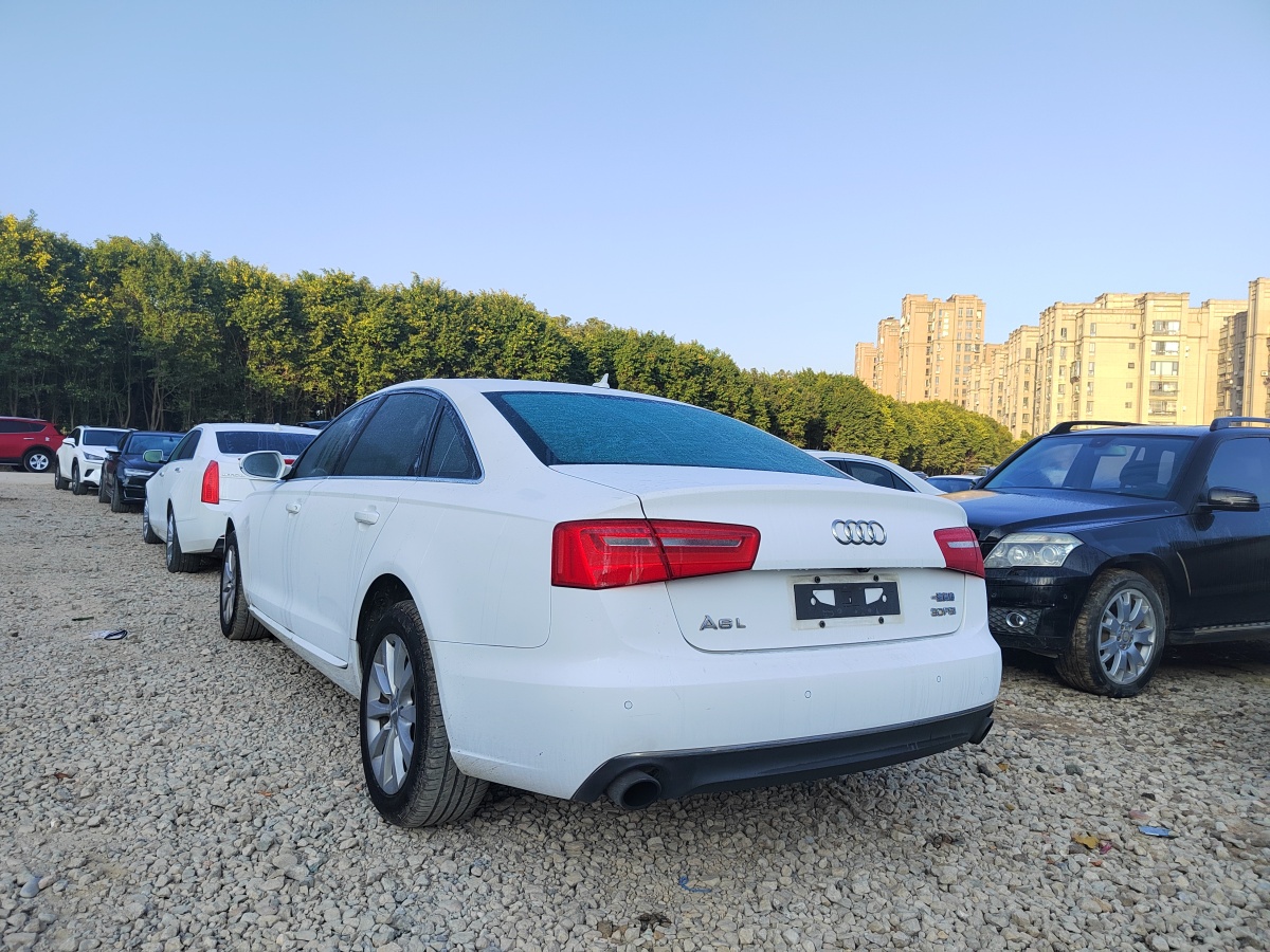 奧迪 奧迪A6L  2014款 TFSI 標(biāo)準(zhǔn)型圖片