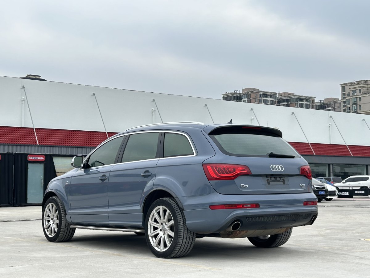 奥迪 奥迪Q7  2011款 3.0 TFSI 专享型(245kW)图片