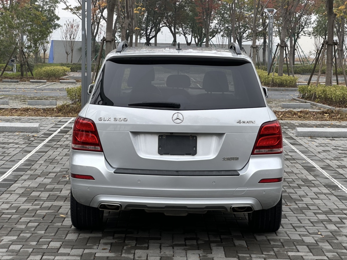 奔馳 奔馳GLK級(jí)  2013款 改款 GLK 300 4MATIC 時(shí)尚型圖片