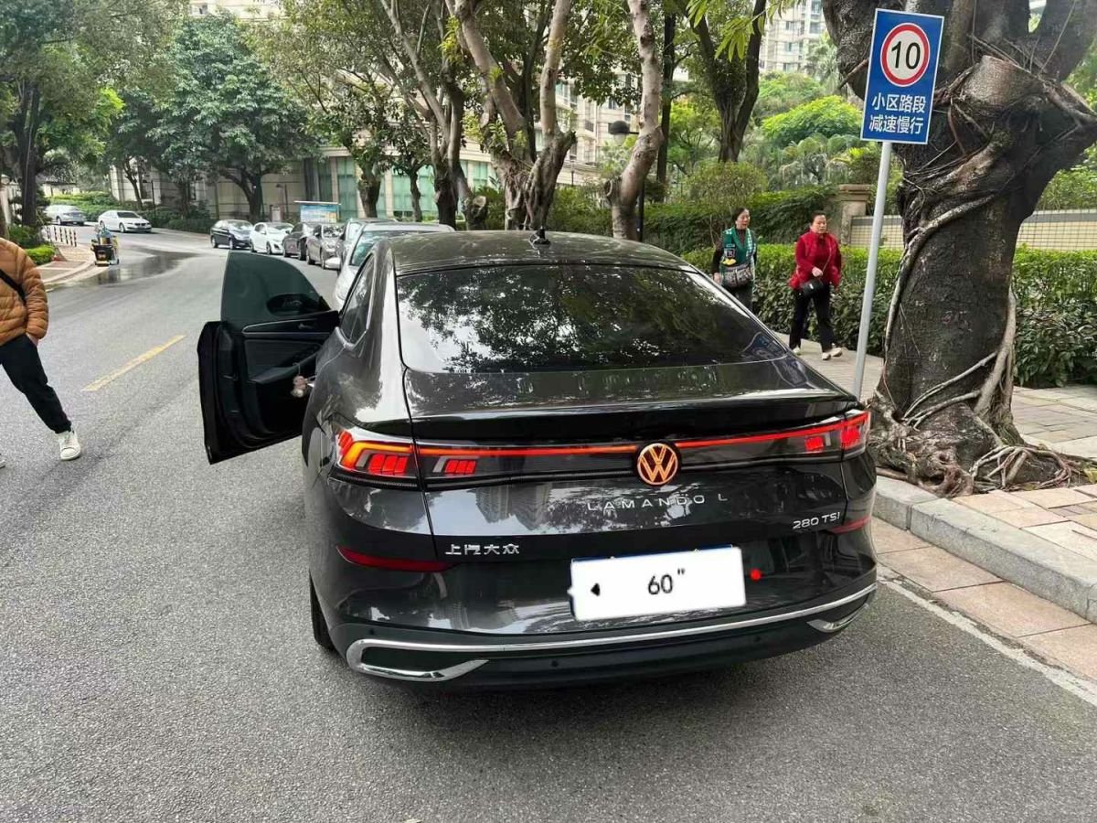 大眾 凌渡  2024款 凌渡L 200TSI DSG潮辣版圖片