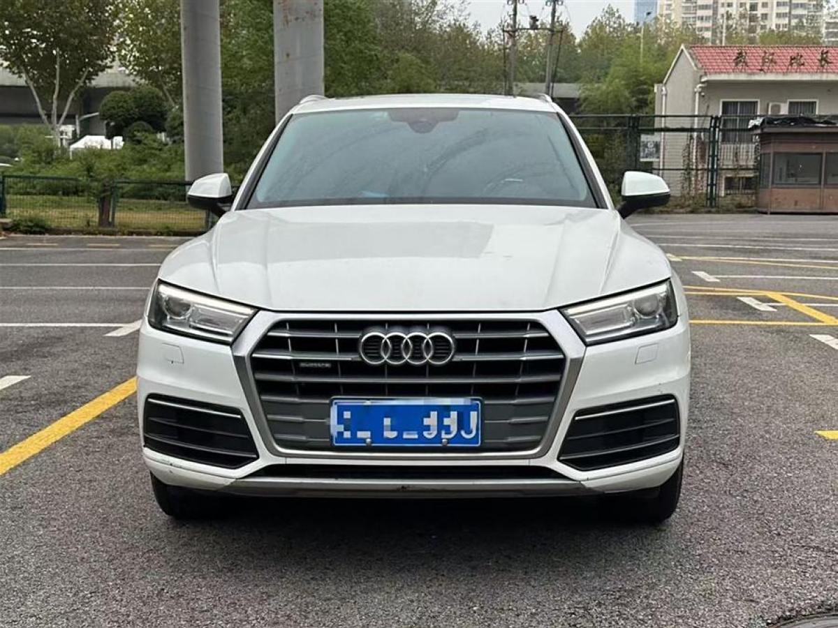 奧迪 奧迪Q5L  2018款  40 TFSI 榮享進(jìn)取型 國VI圖片