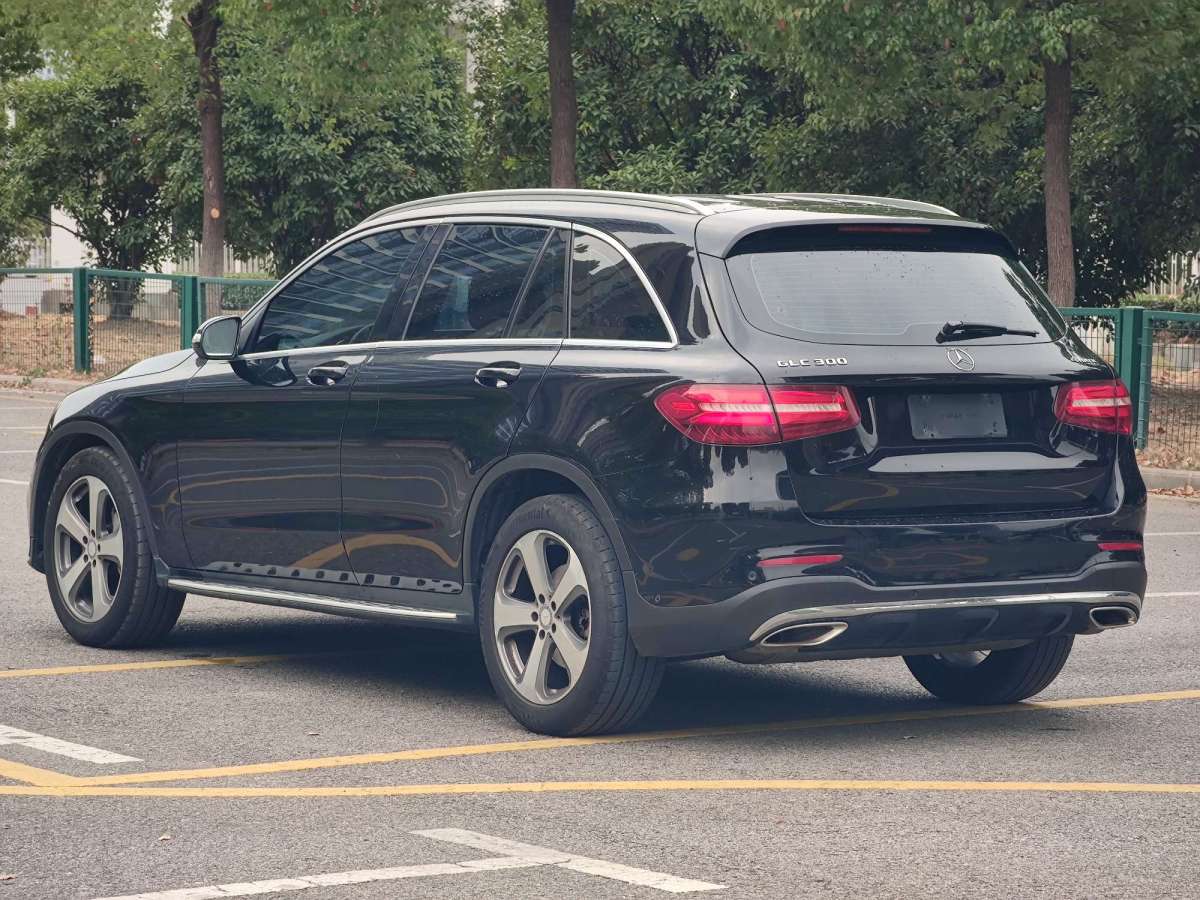 奔馳 奔馳GLC  2017款 GLC 260 4MATIC 豪華型圖片