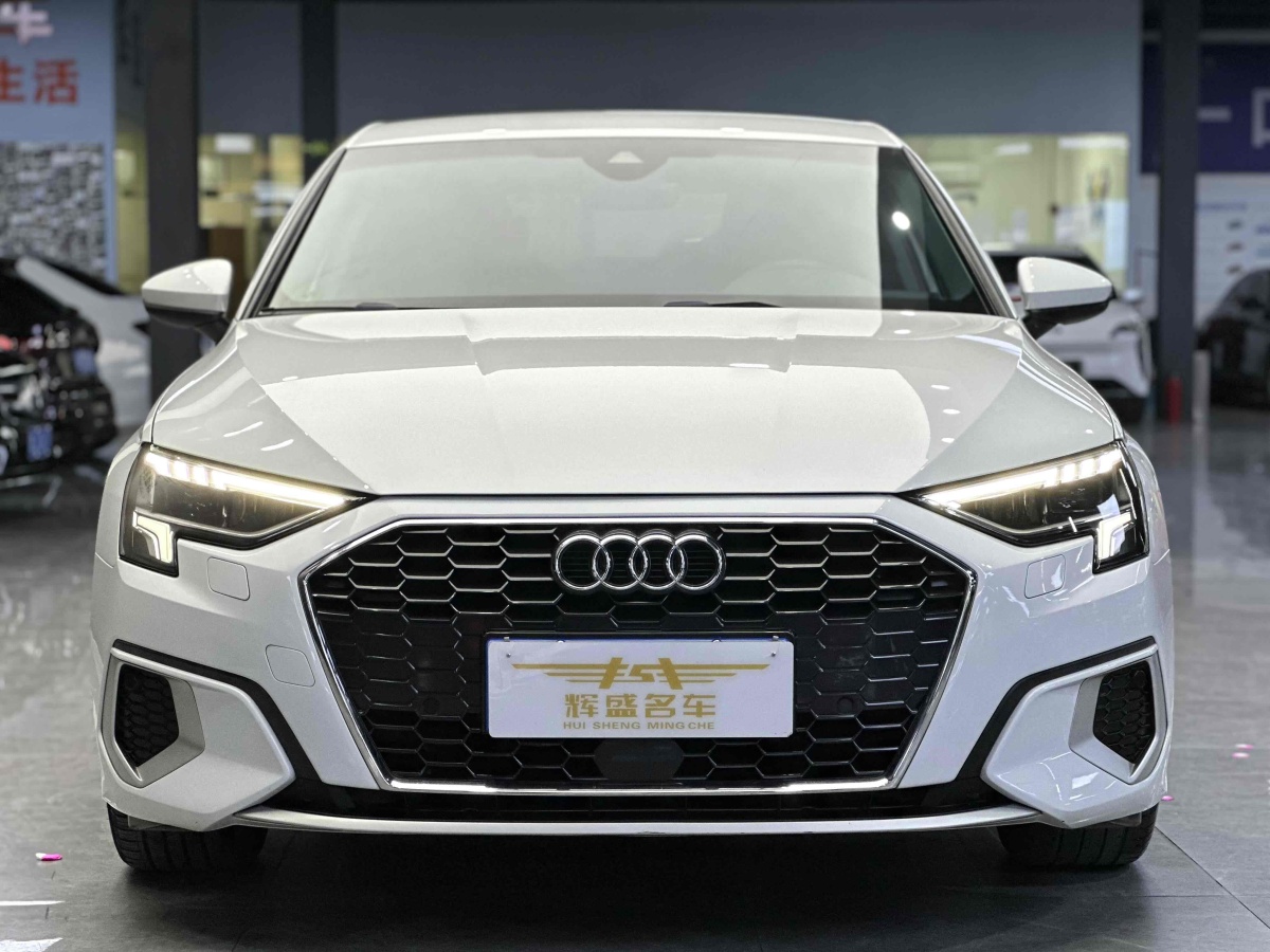 奧迪 奧迪A3  2021款 Sportback 35 TFSI 進(jìn)取致雅型圖片