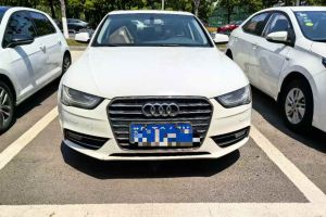 奧迪A4L 奧迪 A4L 30TFSI 手動舒適型