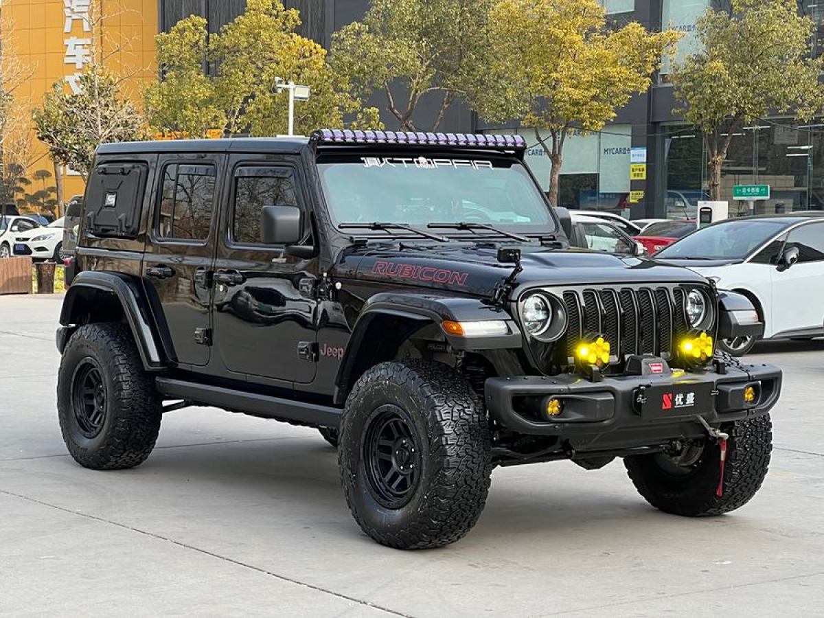 Jeep 牧馬人  2024款 2.0T 羅賓漢四門版圖片