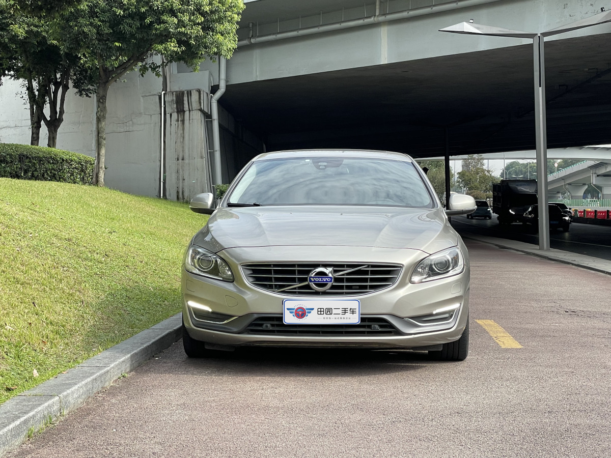 沃爾沃 S60  2015款 L 2.0T 智行版圖片