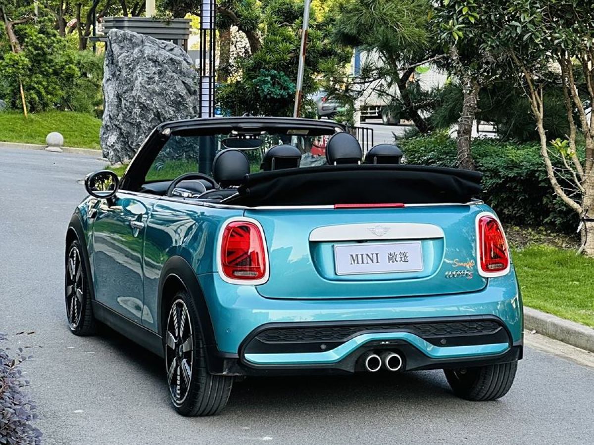 MINI MINI  2023款 2.0T COOPER S CABRIO 藝術(shù)家圖片