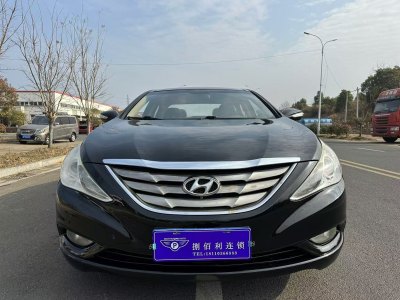 2012年2月 現(xiàn)代 索納塔 2.0L 自動豪華版圖片