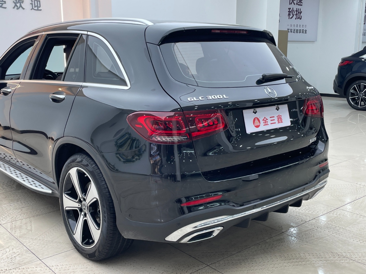 奔馳 奔馳GLC  2022款 改款 GLC 300 L 4MATIC 動感型臻藏版圖片