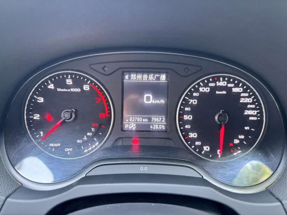 奧迪 奧迪A3  2018款 30周年年型 Limousine 35 TFSI 進(jìn)取型圖片