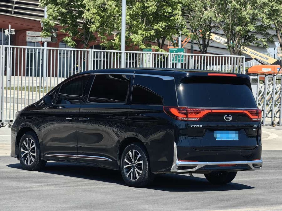 廣汽傳祺 M8  2024款 領(lǐng)秀系列 390T 尊享版圖片