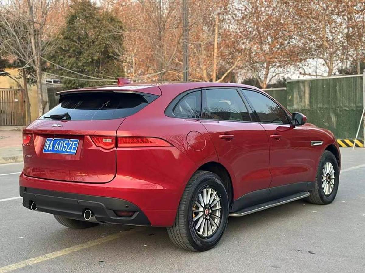 捷豹 F-PACE  2016款 2.0T 兩驅(qū)都市尊享版圖片