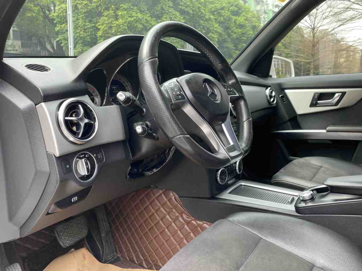 奔馳 奔馳GLK級  2015款 GLK 260 4MATIC 動感型 極致版圖片