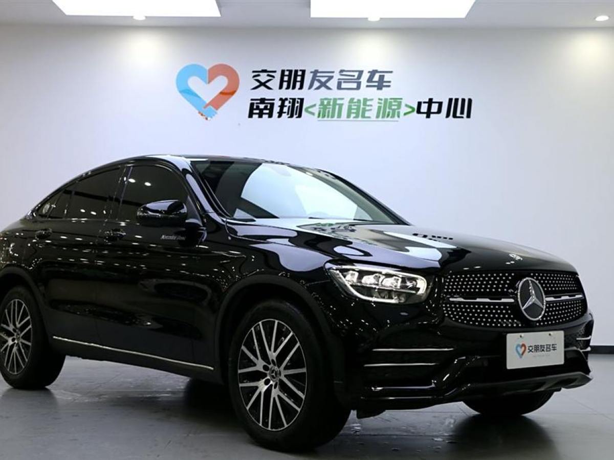 奔馳 奔馳GLC  2023款 改款 GLC 260 4MATIC 轎跑SUV圖片