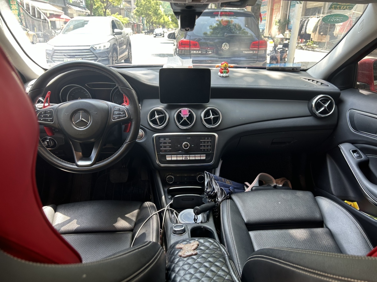 奔驰 奔驰GLA  2018款 GLA 200 时尚型图片