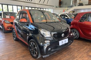 fortwo smart 1.0L 52千瓦硬頂激情版