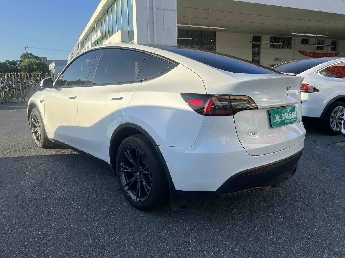 特斯拉 Model 3  2023款 長(zhǎng)續(xù)航煥新版 雙電機(jī)全輪驅(qū)動(dòng)圖片