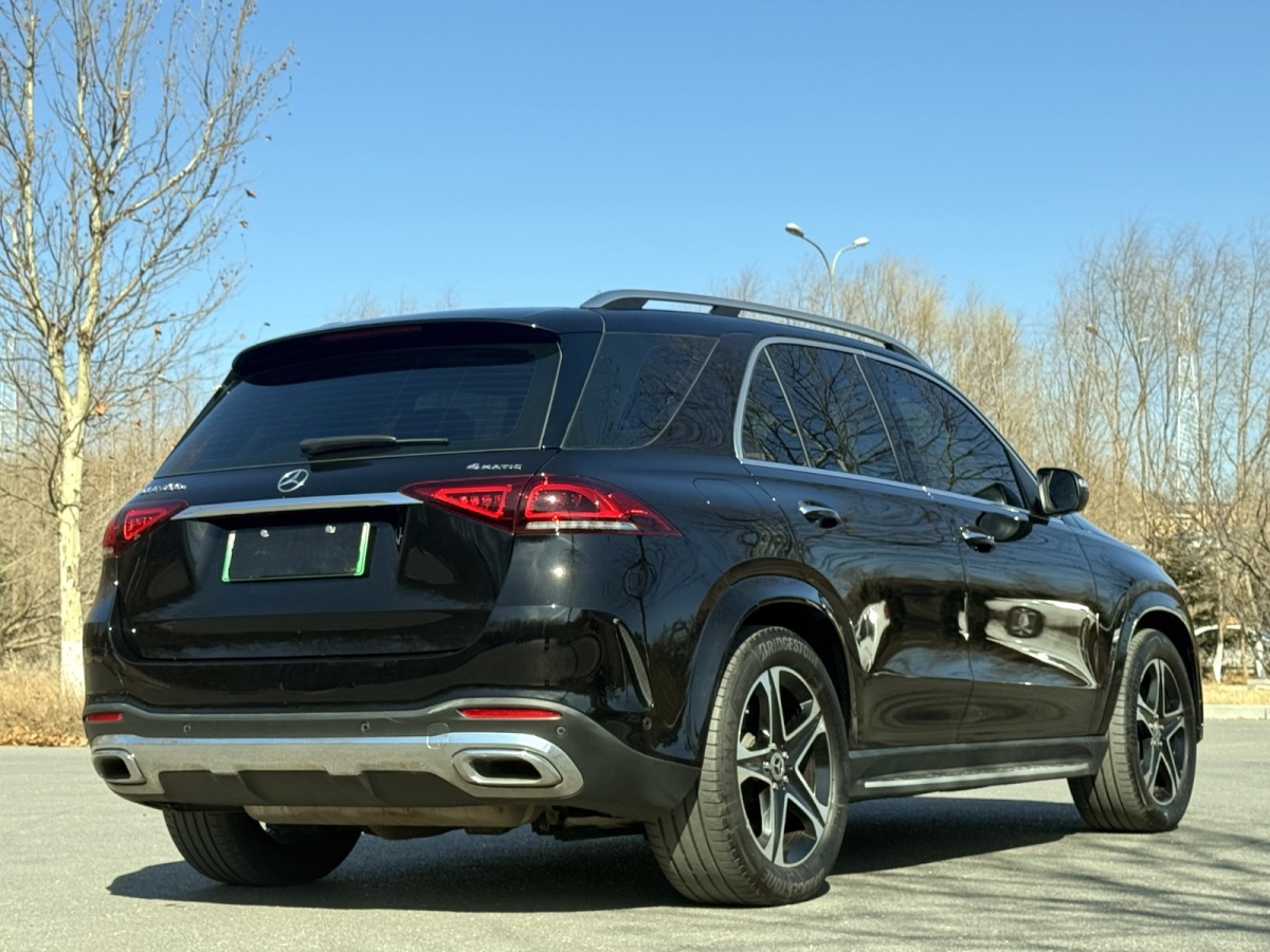 2022年6月奔馳 奔馳GLE新能源  2022款 GLE 350 e 4MATIC