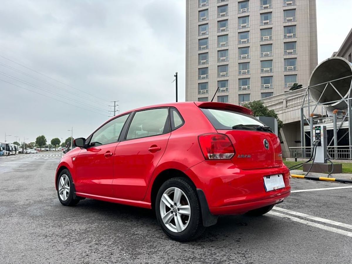 大眾 Polo  2011款 1.6L 自動致酷版圖片