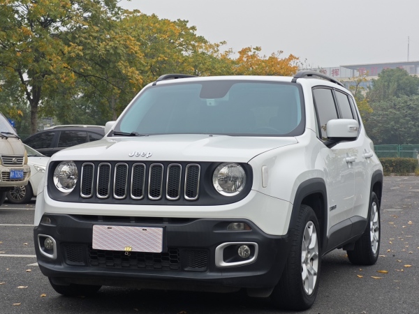 Jeep 自由侠  2017款 180T 手动动能版