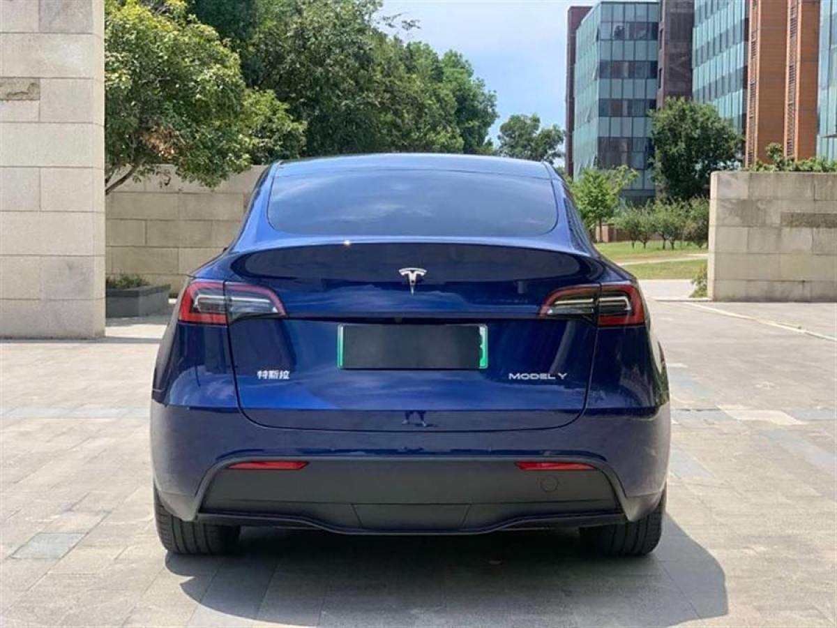 特斯拉 Model 3  2021款 改款 標(biāo)準(zhǔn)續(xù)航后驅(qū)升級版圖片