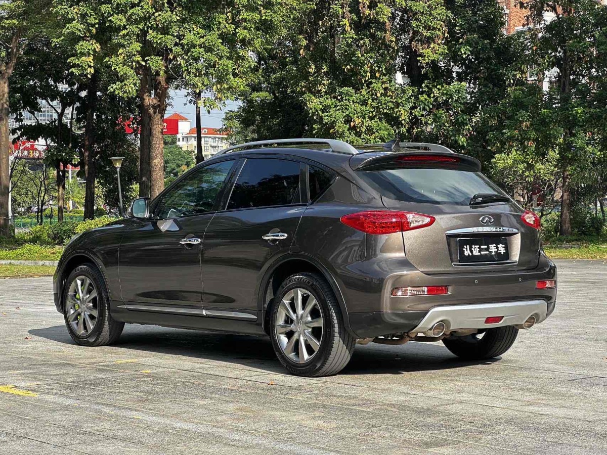 英菲尼迪 QX50  2015款 2.5L 悅享版圖片