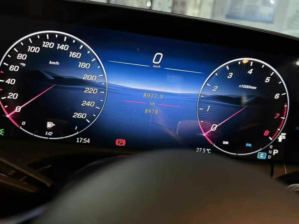 奔馳 奔馳E級  2024款 E 300 L 時尚運動型圖片