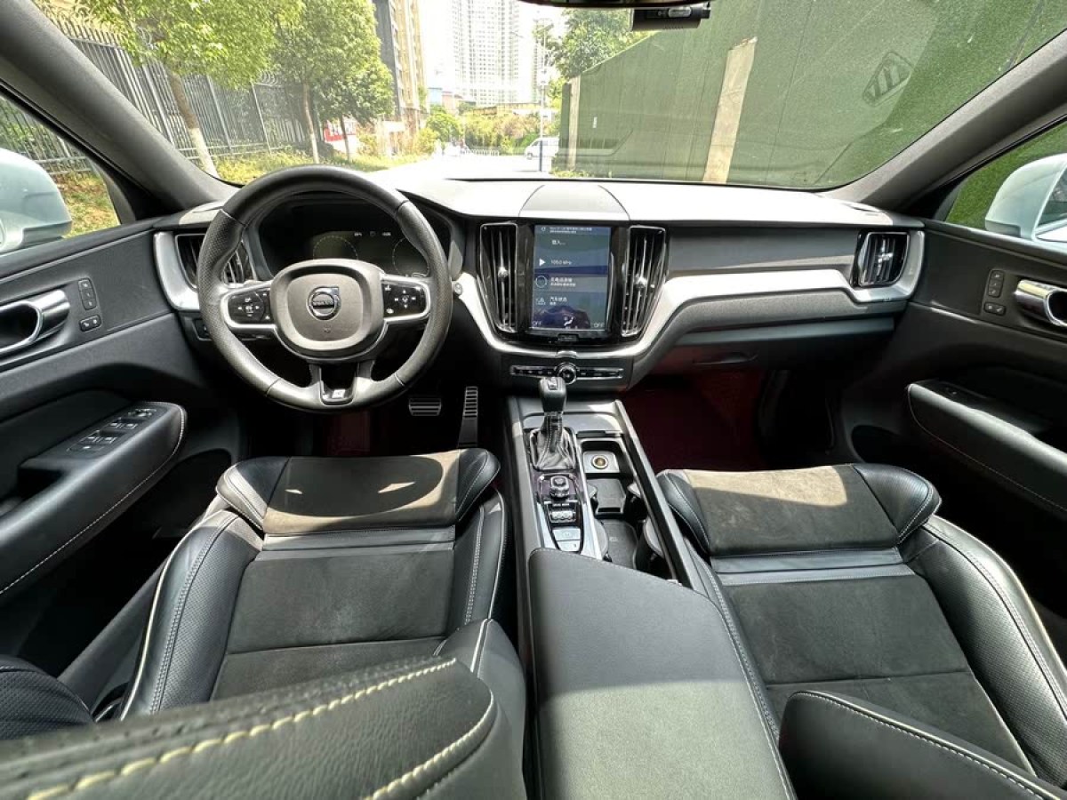 沃爾沃 XC60  2019款  T5 四驅智逸版 國VI圖片