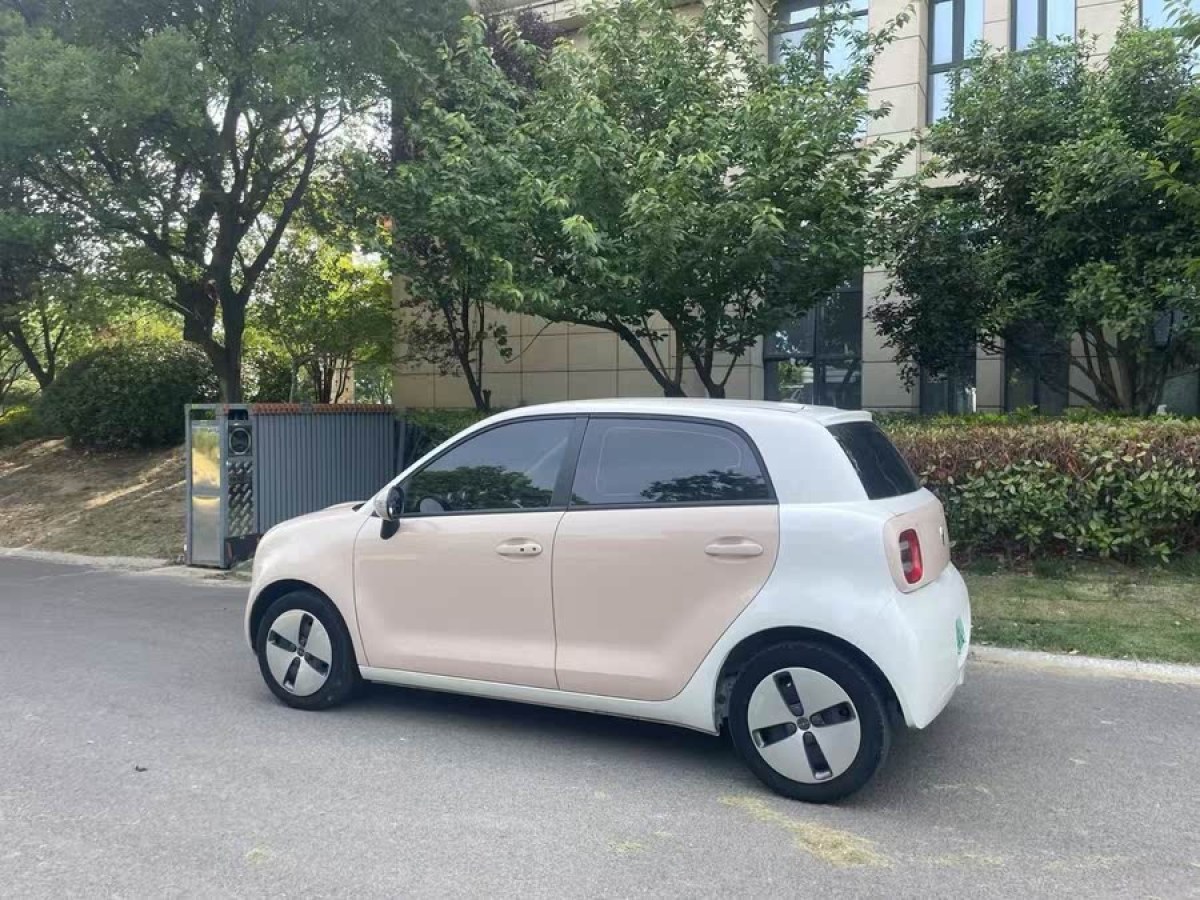 歐拉 歐拉黑貓  2022款 301km 萌寵版圖片