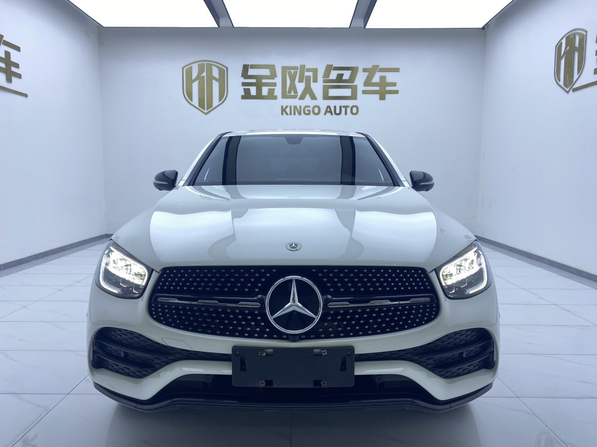 奔馳 奔馳GLC  2022款 改款 GLC 260 4MATIC 轎跑SUV圖片